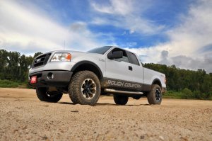 Ford F-150 Suspension Lift Kit - Front - Rough Country - 2.5 Inch Leveling Kit - '04-'08 Ford F-150 Suspension Lift Kit - Front - Rough Country - 2.5 Inch Leveling Kit - '04-'08